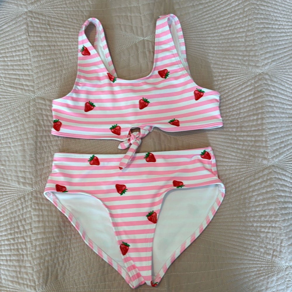 Like new bikini. Size medium.